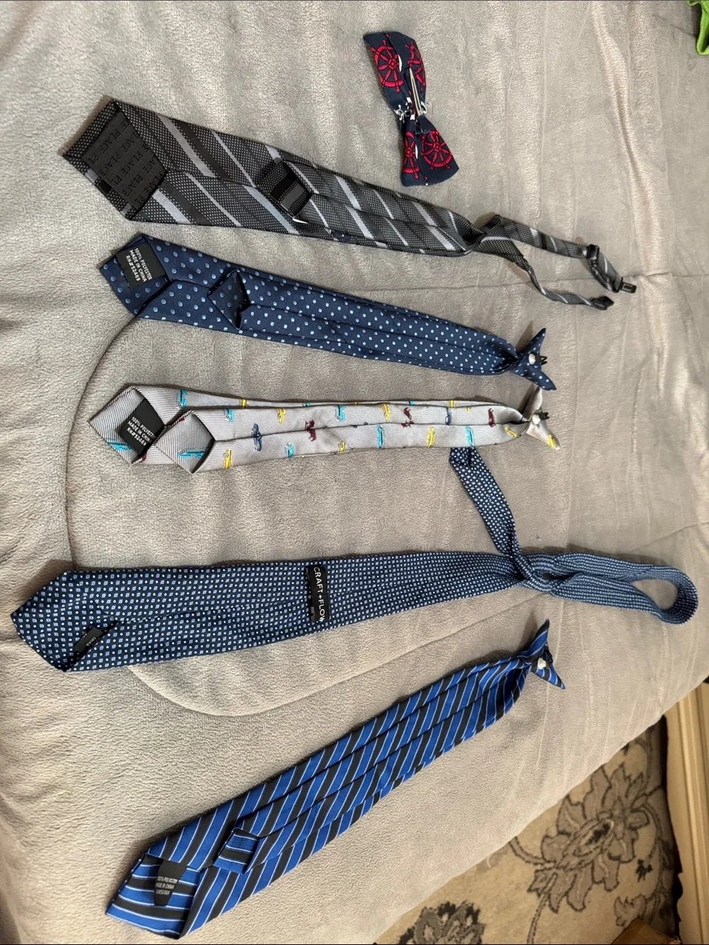 Boys formal & casual Patterned 2 bow & 5 neck Tie Classic Asstd Styles 7-10 Y